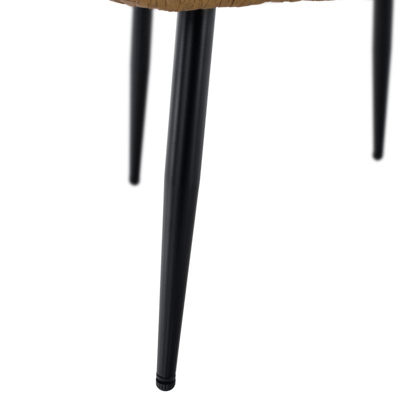 Štýlové a elegantné prútené kreslo