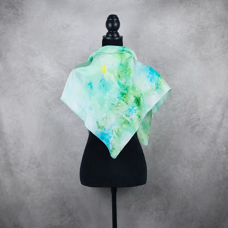 Hodvábna šatka VZOR_67, 90×80cm, Made in Slovakia