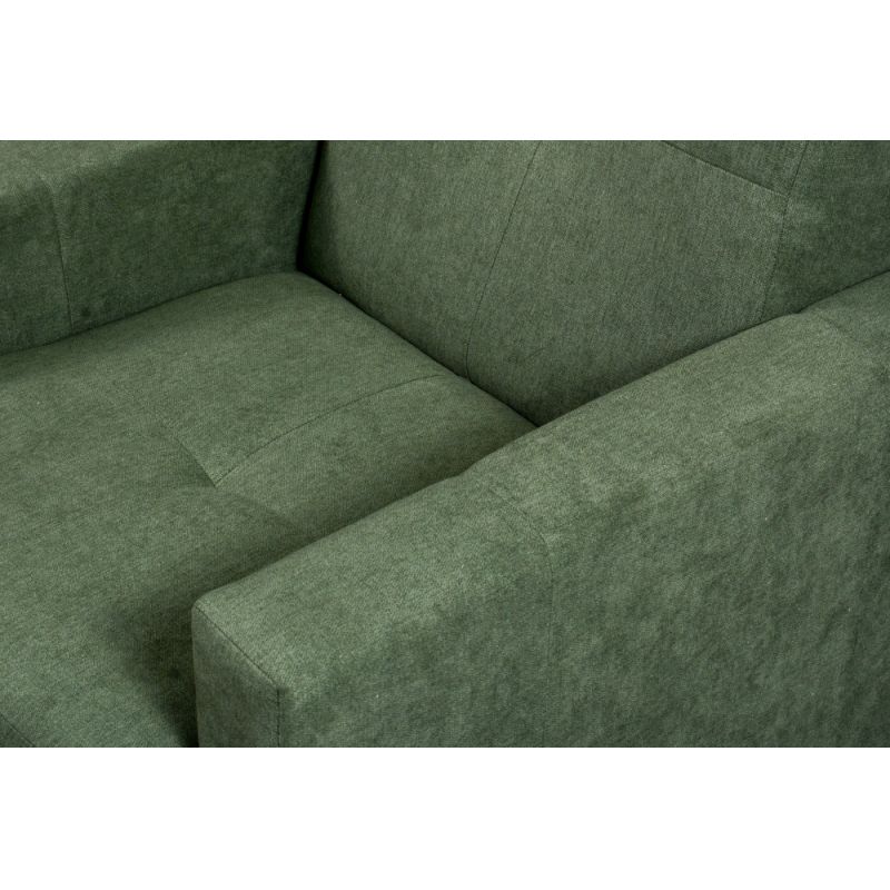 Kreslo celočalúnené príjemnou zelenou látkou