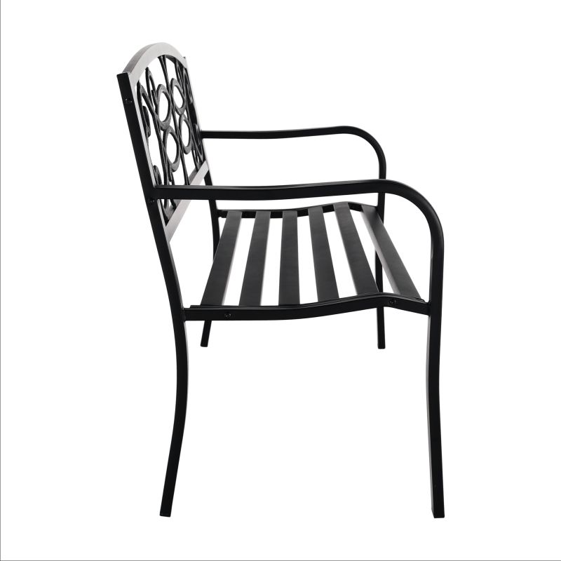 Jednoduchá záhradná kovová lavička čierna