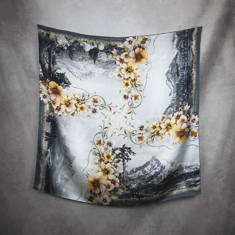 Módna hodvábna šatka VYSOKÉ TATRY - SIVÉ, 90 x 90cm