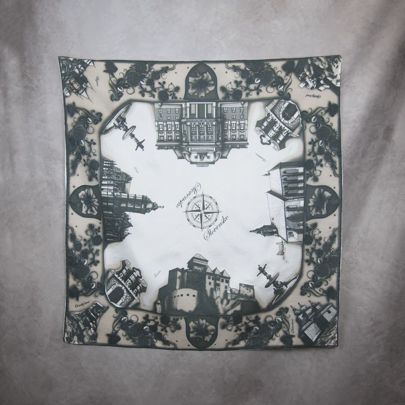 Exkluzívna hodvábna šatka SLOVENSKO HNEDÁ, 90 x 90cm, Made in SLOVAKIA