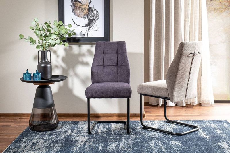 Moderná stolička v jednoduchom štýle, čierna/béžová 34