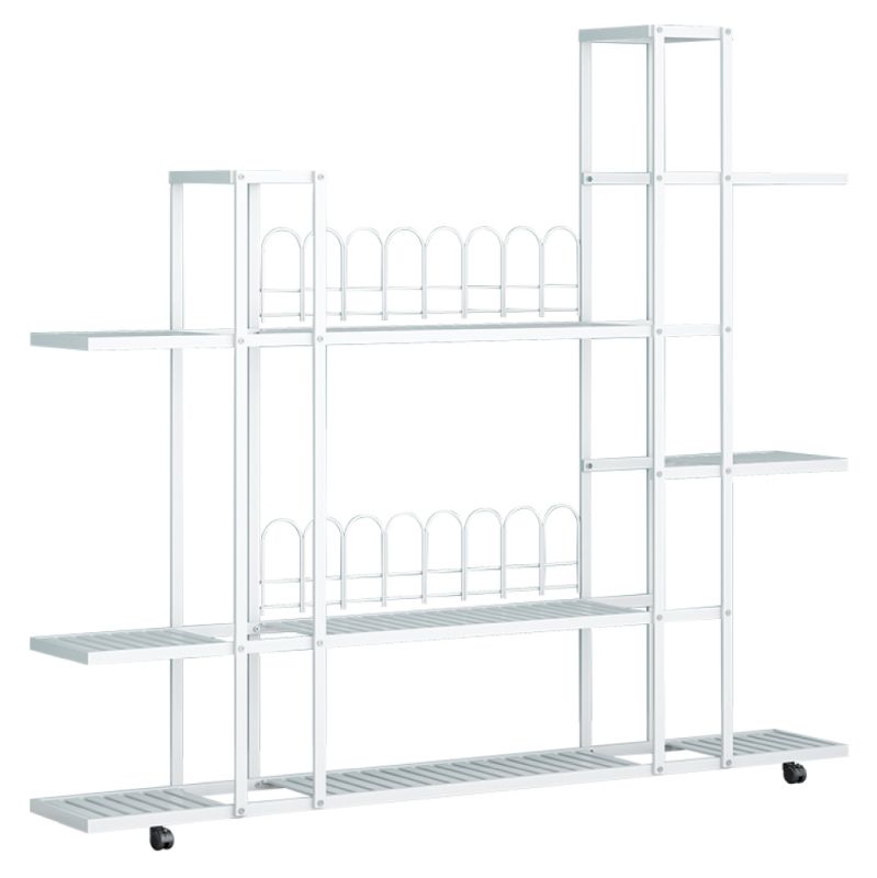 Elegantný regál zo železa v bielom farebnom prevedení