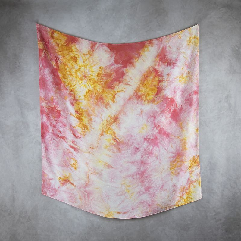 Limitovaná hodvábna šatka LIMITED_237 – 90 x 90 cm, ručne vyrobená na Slovensku