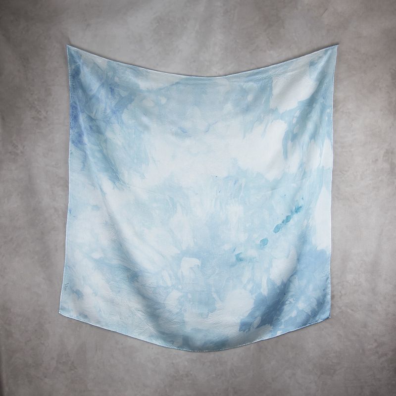 Hodvábna šatka LIMITED_259 – 90 x 90 cm, ručne vyrobená na Slovensku