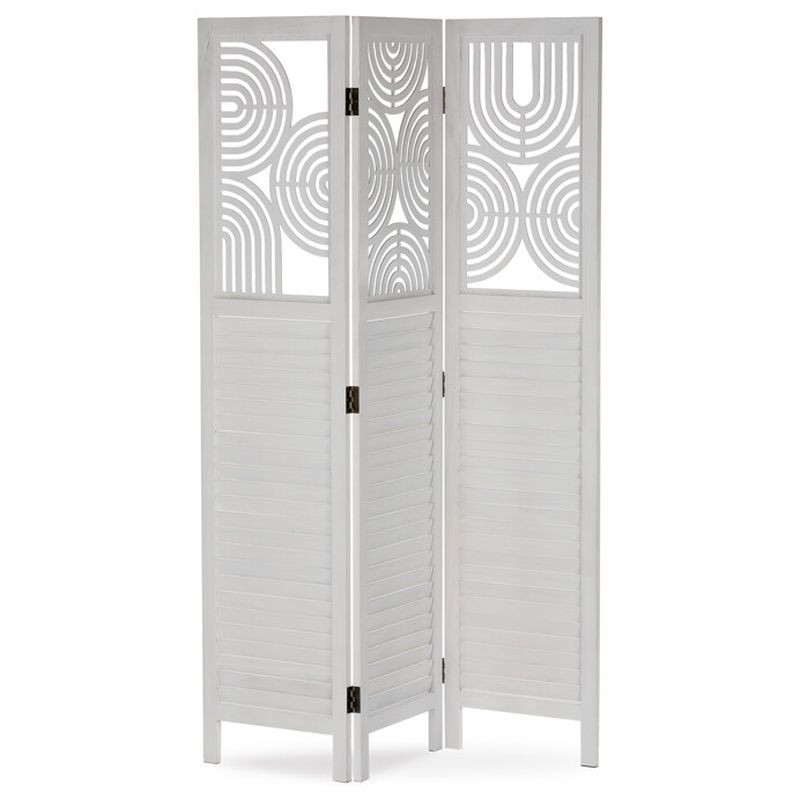 Biely trojpanelový paraván z masívneho smrekového dreva s dekoratívnymi výrezmi