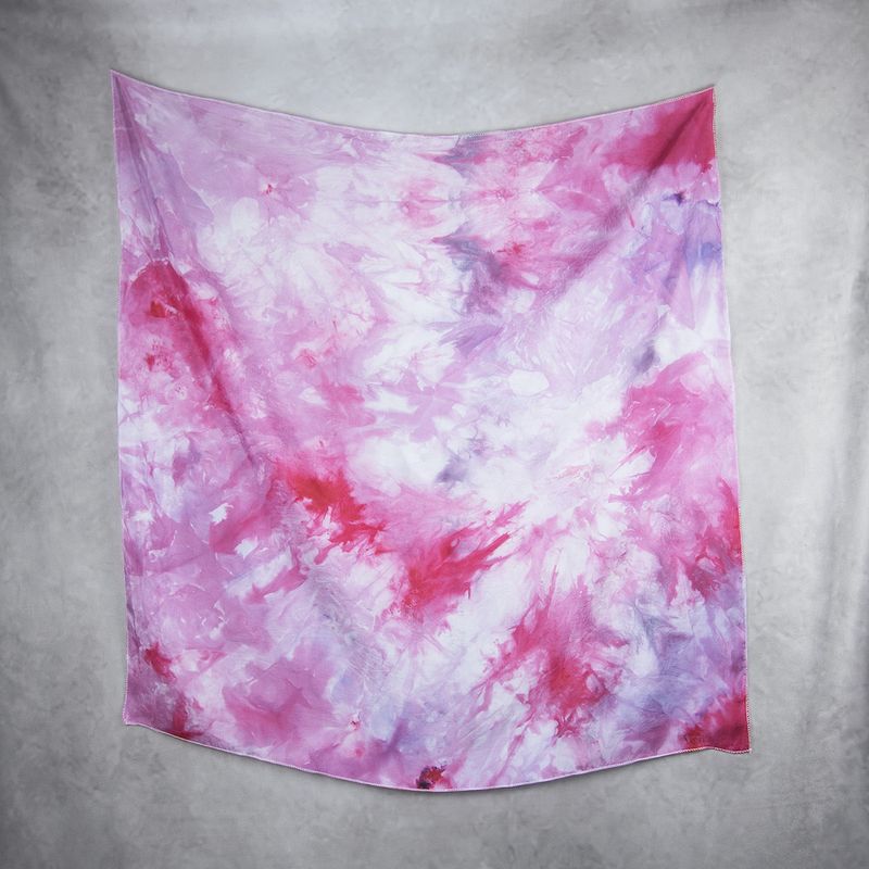 Hodvábna šatka VZOR_101, 100 % prírodný hodváb, 85 × 90 cm