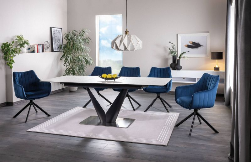 Otočná jedálenská stolička s lakťovými opierkami čierna/modrá