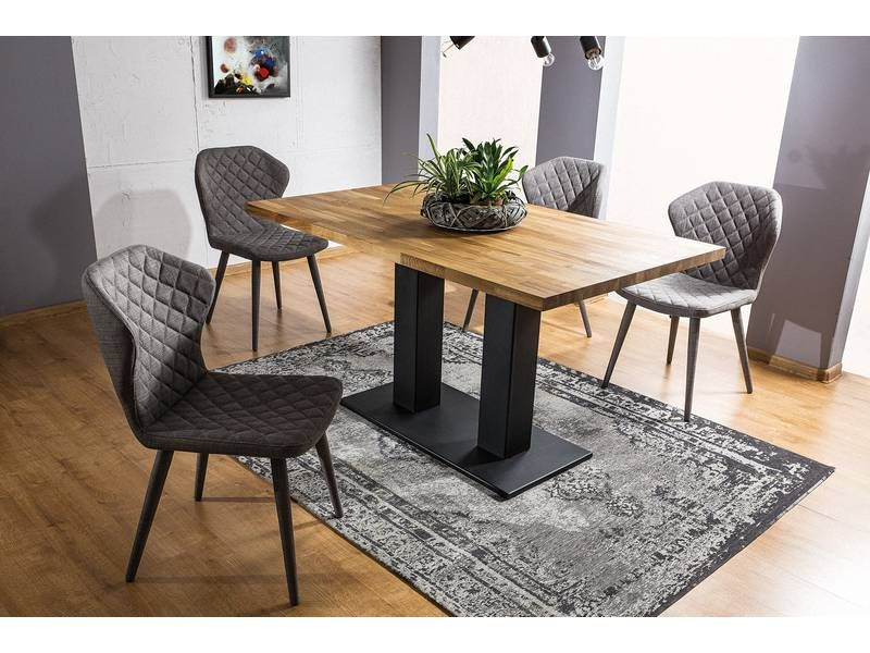 Zaujímavá jedálenská stolička v sivej látke