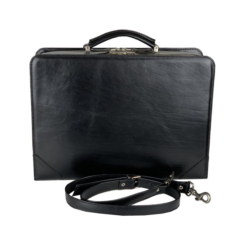 Pracovný kožený kufor v čiernej farbe