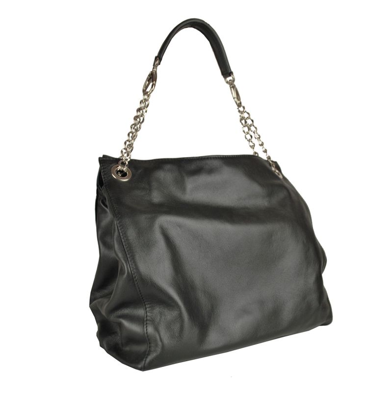 Kožená elegantná kabelka v čiernej farbe