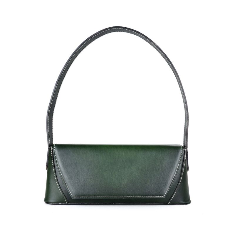 Kožená kabelka ručne tieňovaná v zelenej farbe