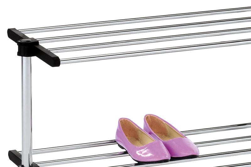 3-policový botník s kovovou konštrukciou v chróme s plastovými prvkami - posledný kus