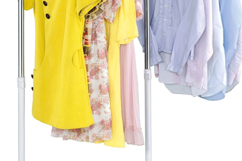 Stojan na šaty nastaviteľný biely