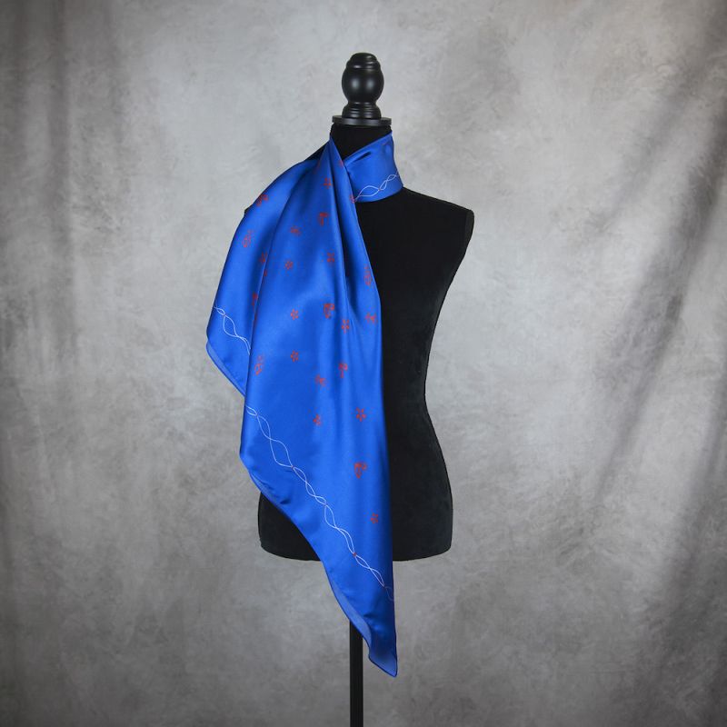 Módna hodvábna šatka FOLK, 90 x 90cm, Vyrobené na Slovensku