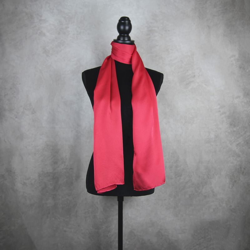 Hodvábny šál RUŽOVO-ČERVENÝ, Vyrobený na Slovensku, 175 x 45cm