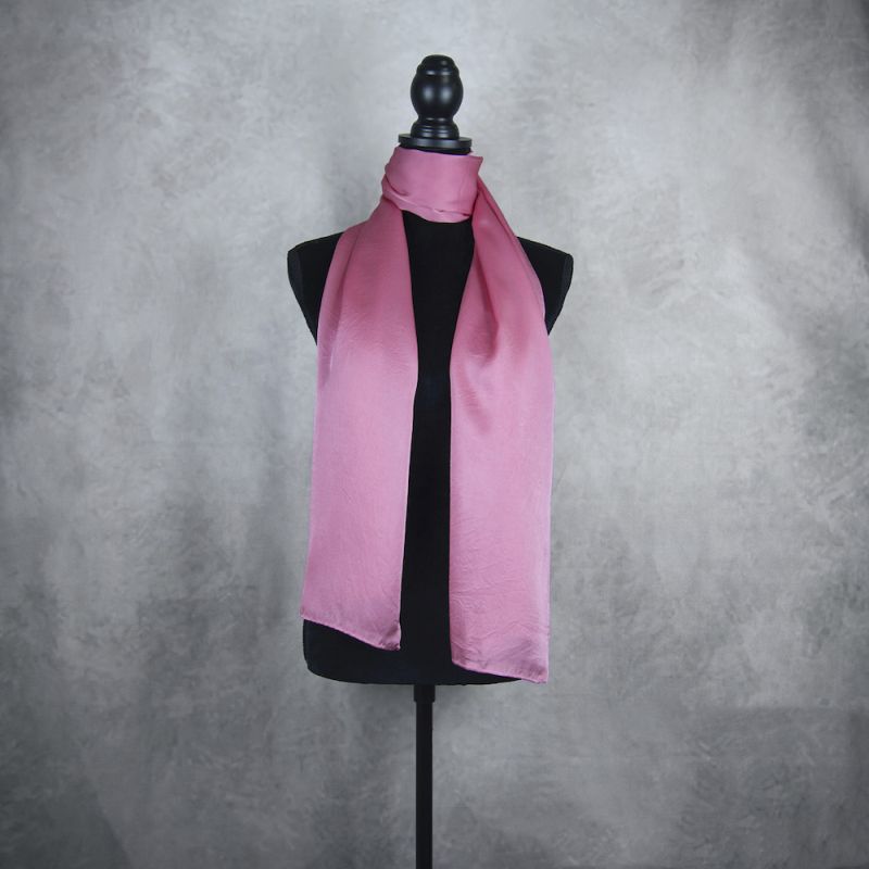 Hodvábny šál STARO-RUŽOVÝ, Vyrobený na Slovensku, 175 x 45cm