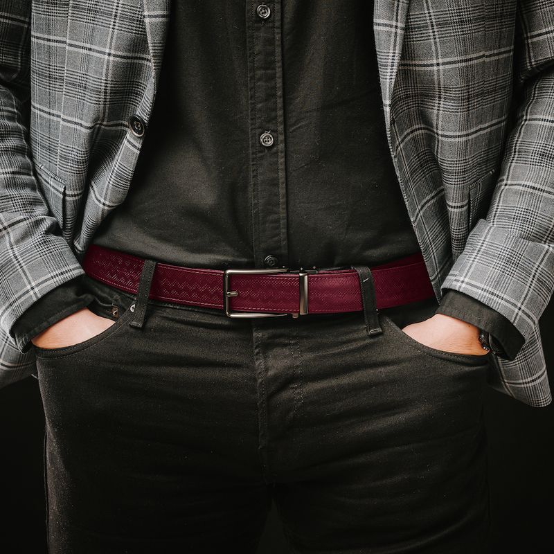 Kožený opasok s dekorom a automatickou prackou – BLACK CLOSE, limitovaná edícia, bordový