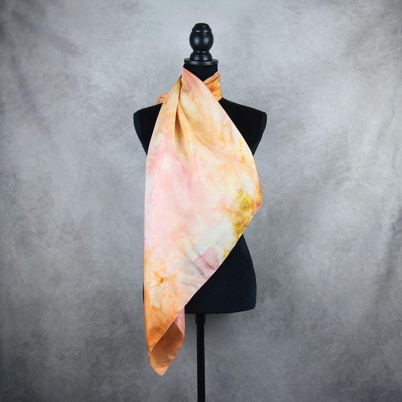 Hodvábna šatka VZOR_41, 85 × 85 cm, Made in Slovakia