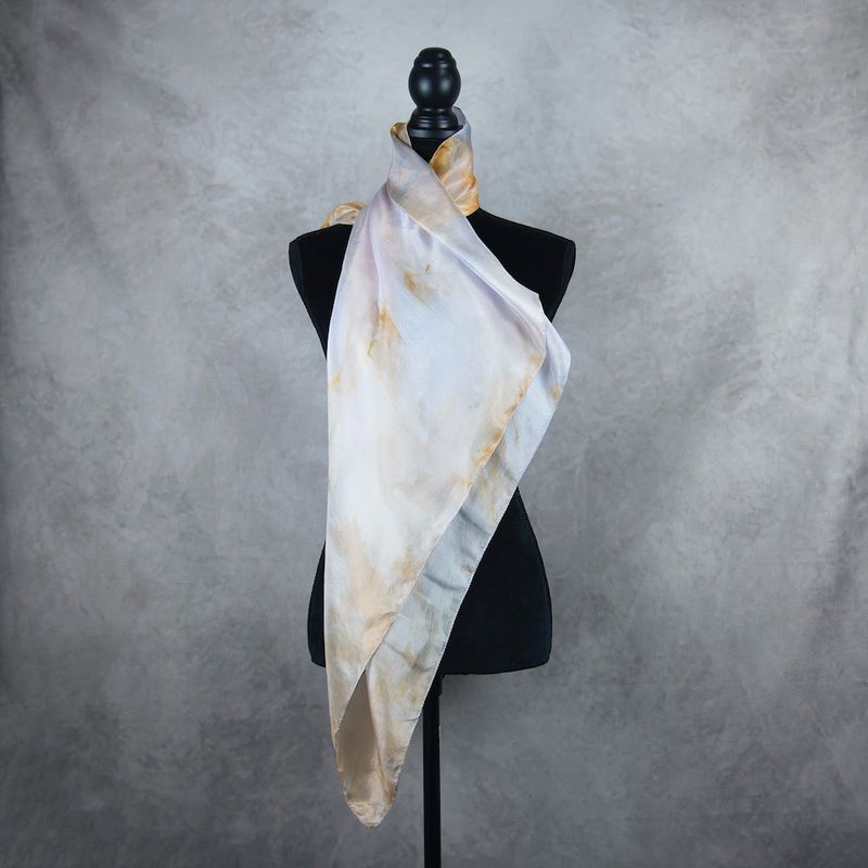 Hodvábna šatka VZOR_34, 85 × 90 cm, Made in Slovakia