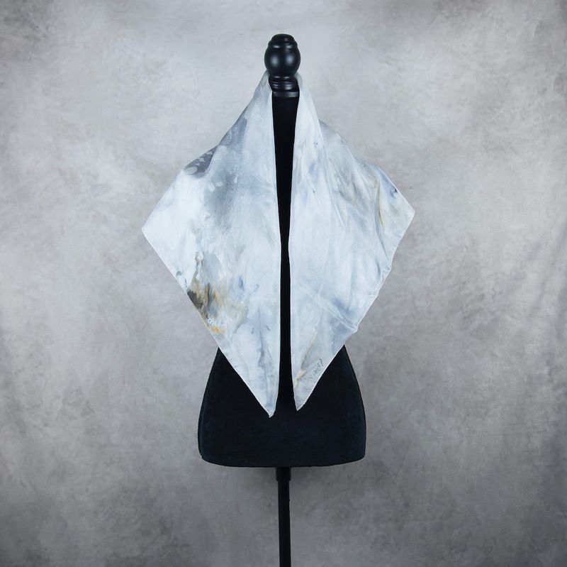 Hodvábna šatka VZOR_74, 90×90cm, Made in Slovakia