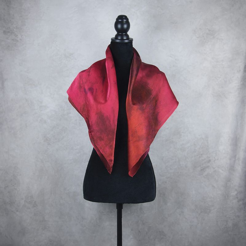Luxusná hodvábna šatka LIMITED_348 – 100 % prírodný hodváb, 90 × 90 cm