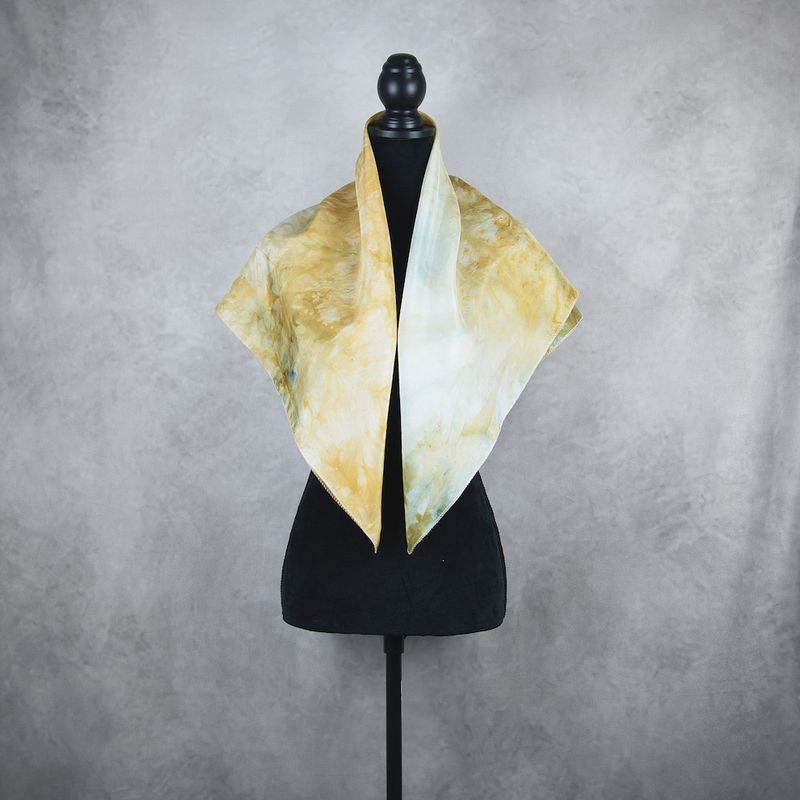 Hodvábna šatka VZOR_91, 100 % prírodný hodváb, 85 × 90 cm