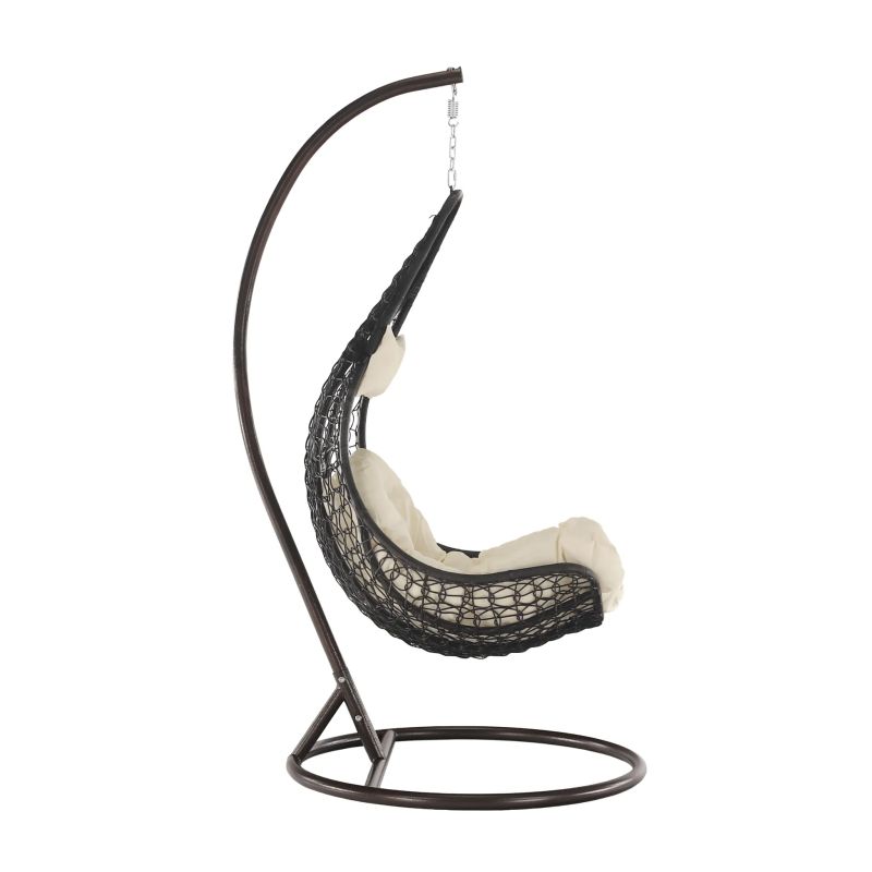 Závesné kreslo s jedinečným dizajnom hnedé