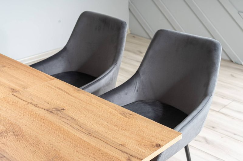 Jedálenský stôl v klasickom dizajne 100, dub wotan/biely