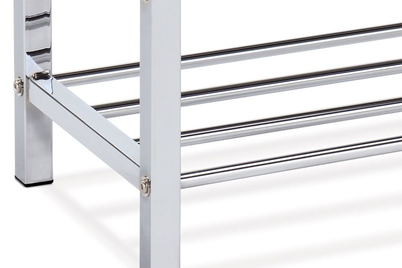 Praktický kovový botník v chrómovej farbe