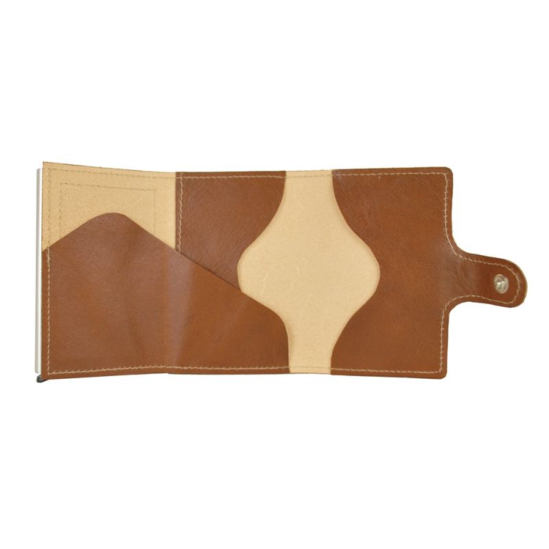 Kožená peňaženka SIMPLE s RFID patentovaným mechanizmom na karty vo svetlo hnedej farbe