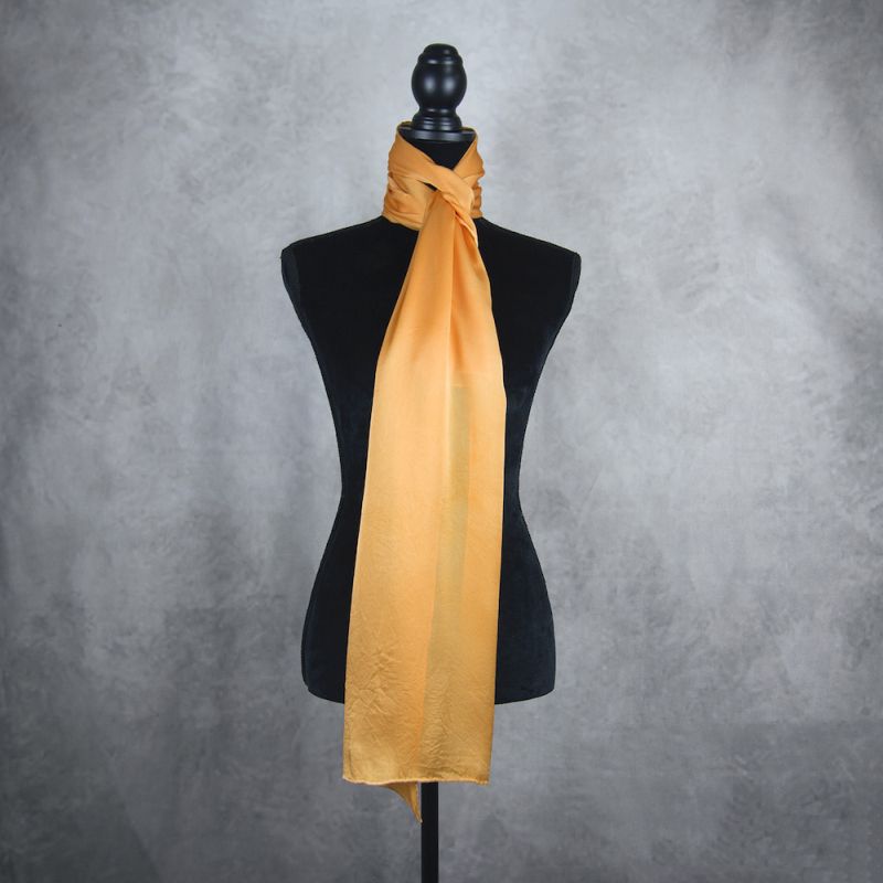 Hodvábny šál ORANŽOVÝ, Vyrobený na Slovensku, 175 x 45cm