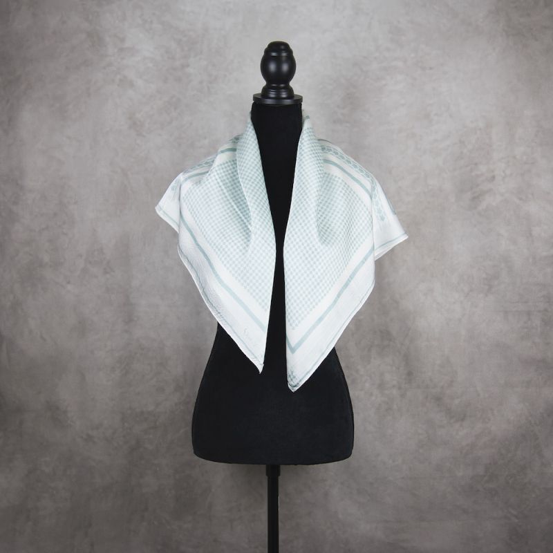 Hodvábna šatka KOHÚTIA STOPA ZELENÁ, 85 x 85cm