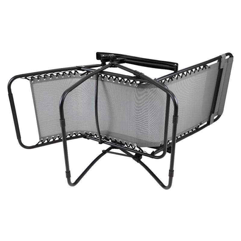 Záhradné polohovacie kreslo v svetlosivej farbe