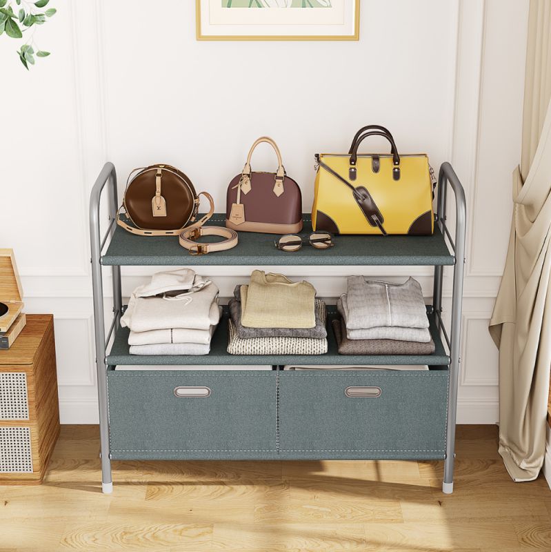 Štýlový regál v elegantnom sivom farebnom prevedení