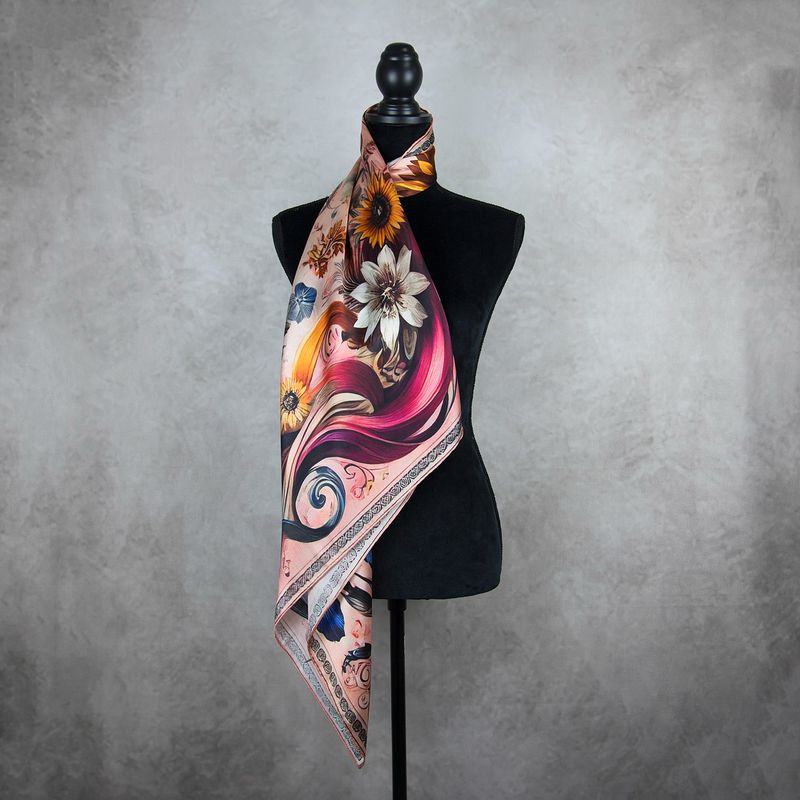 Módna hodvábna šatka LÚČNE KVETY - RUŽOVÉ, 90 x 90cm