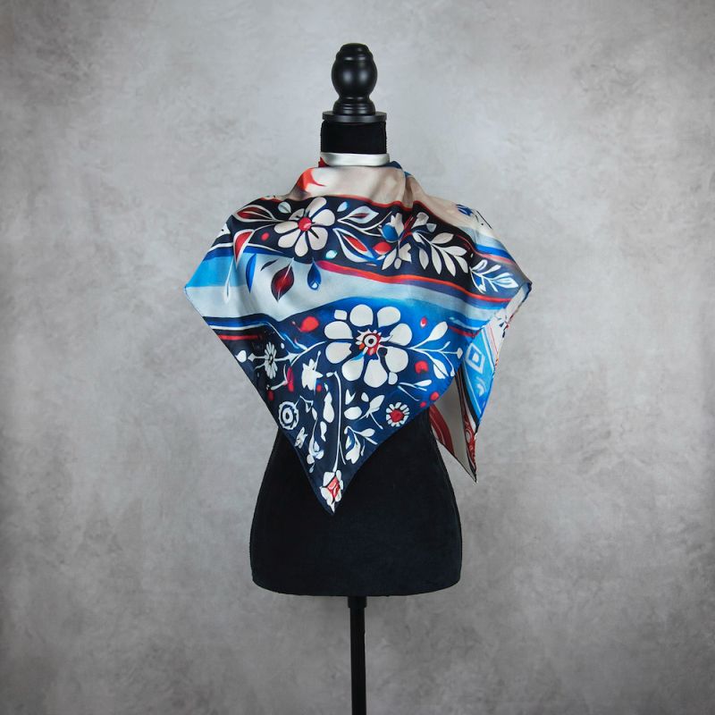 Módna hodvábna šatka SLOVENSKÁ VLAJKA, 90 x 90cm