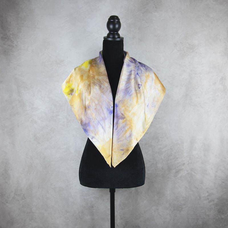 Limitovaná hodvábna šatka LIMITED_225 – 90 x 90 cm, ručne vyrobená na Slovensku