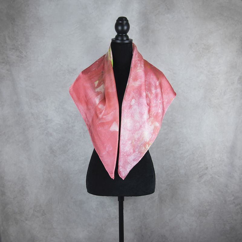 Hodvábna šatka LIMITED_271 – Ručne vyrábaná na Slovensku, 90 × 90 cm