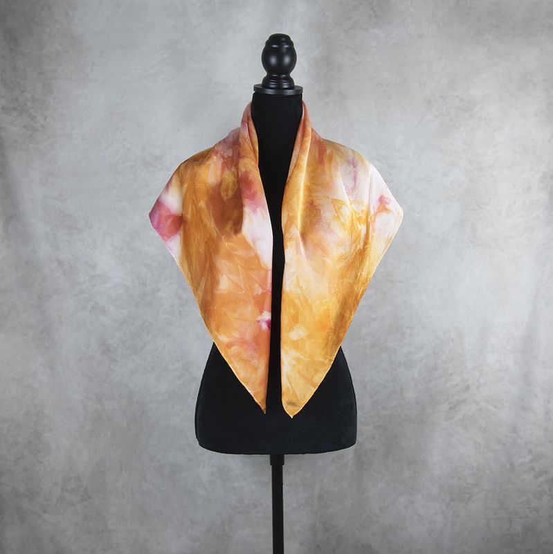 Hodvábna šatka LIMITED_284 – Ručne vyrábaná na Slovensku, 90 × 90 cm