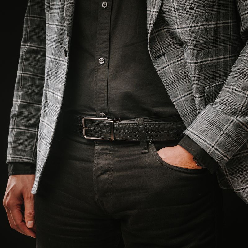 Kožený opasok s dekorom a automatickou prackou – BLACK CLOSE, limitovaná edícia, čierny