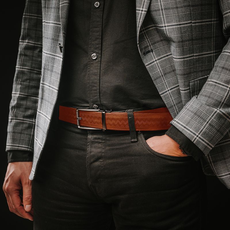 Kožený opasok s dekorom a automatickou prackou – BLACK CLOSE, limitovaná edícia, koňakový