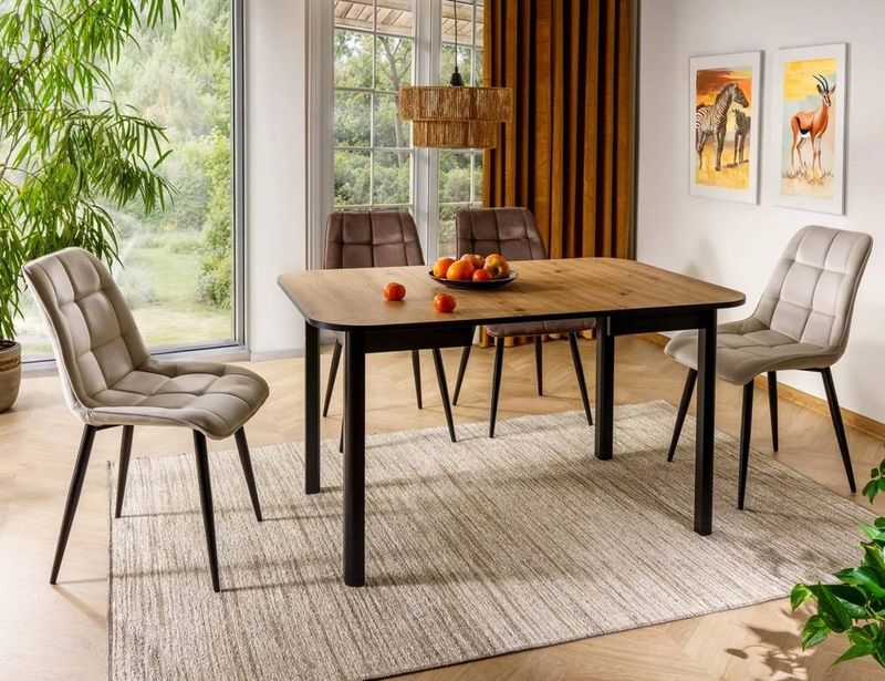 Jedálenská stolička s tvarovaným telom, čierny mat, cappuccino látka