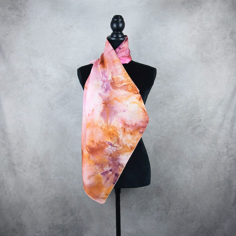 Hodvábna šatka VZOR_64, 90×80cm, Made in Slovakia