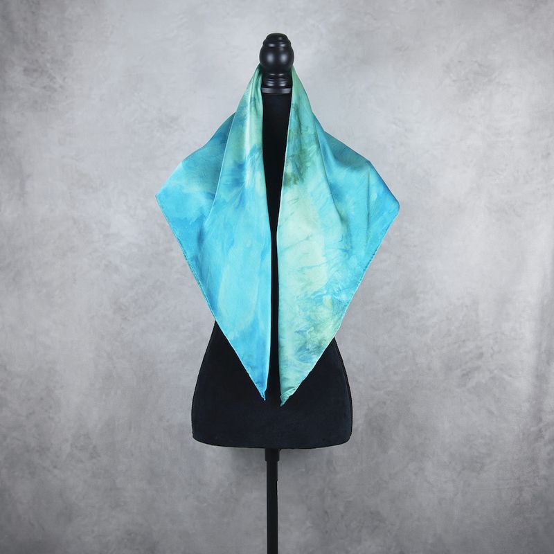 Luxusná hodvábna šatka LIMITED_334 – 100 % prírodný hodváb, 90 × 90 cm