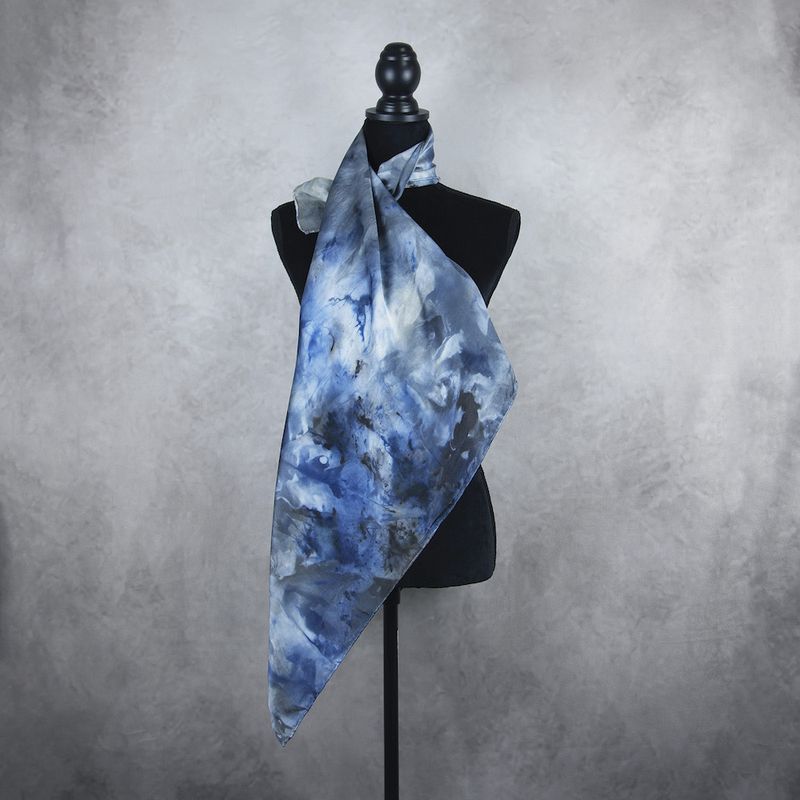Luxusná hodvábna šatka LIMITED_340 – 100 % prírodný hodváb, 90 × 90 cm