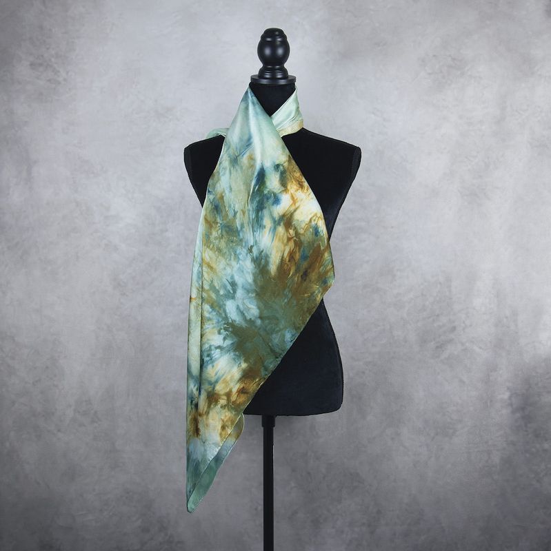 Luxusná hodvábna šatka LIMITED_347 – 100 % prírodný hodváb, 90 × 90 cm