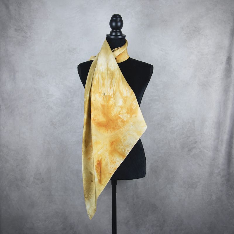 Hodvábna šatka VZOR_89, 100 % prírodný hodváb, 85 × 90 cm