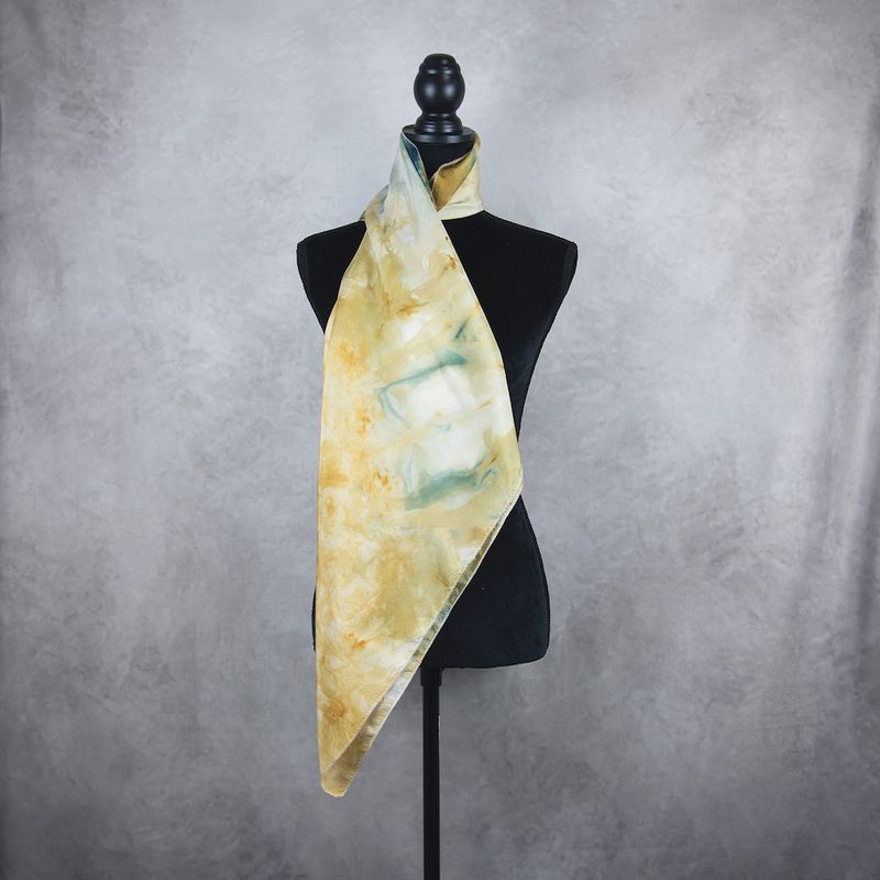Hodvábna šatka VZOR_91, 100 % prírodný hodváb, 85 × 90 cm